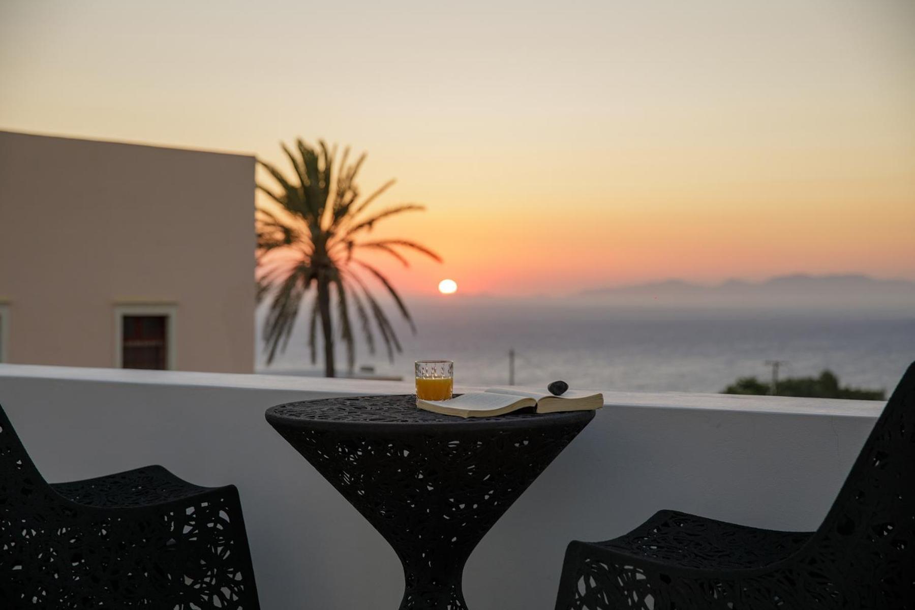 La Madeleine Oia Bed & Breakfast Exterior photo