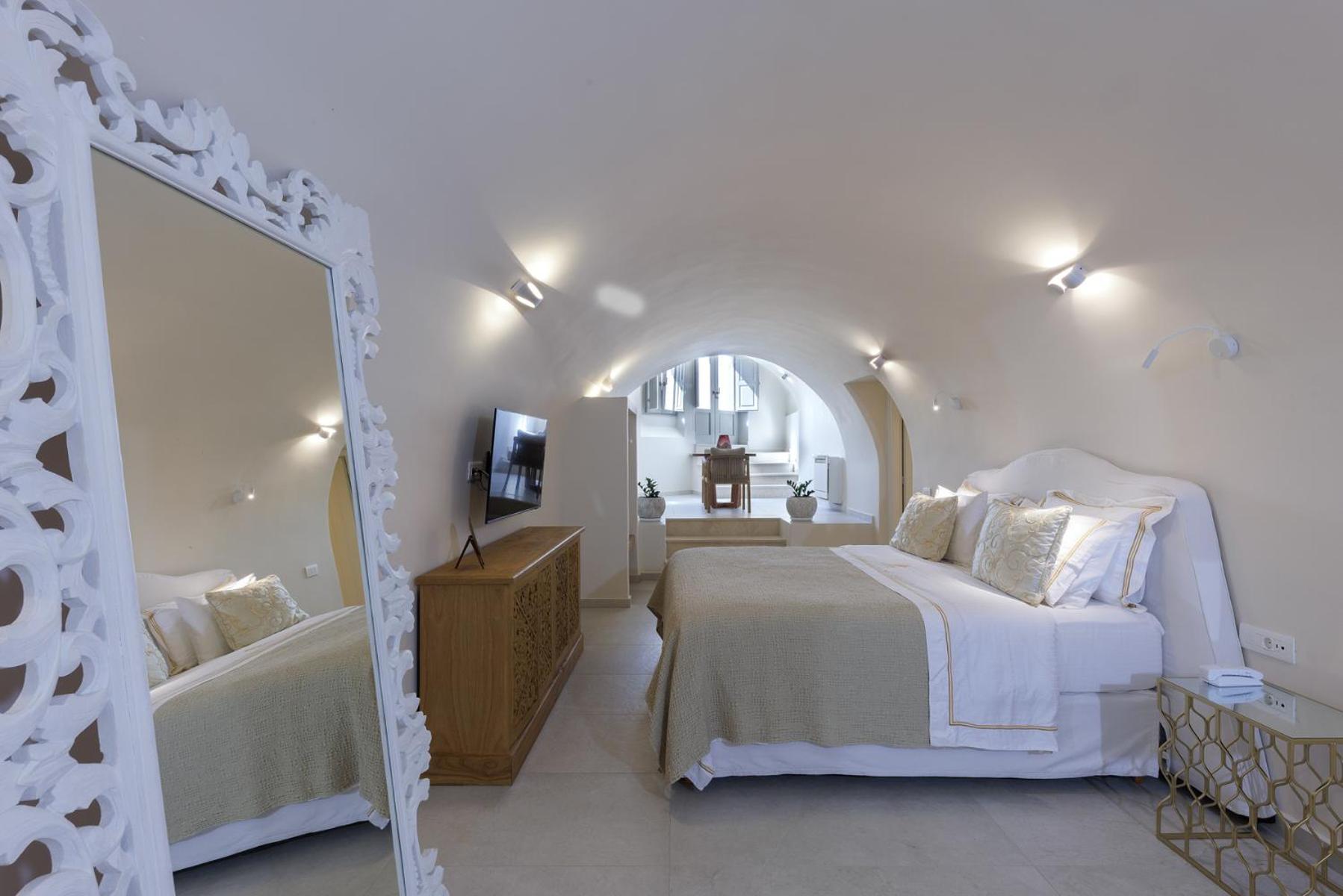 La Madeleine Oia Bed & Breakfast Exterior photo